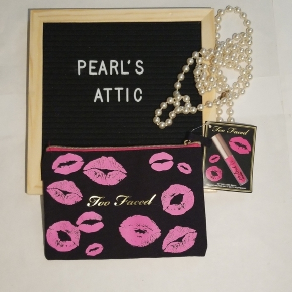 𝅺Two face Cosmetic bag - Picture 2 of 5